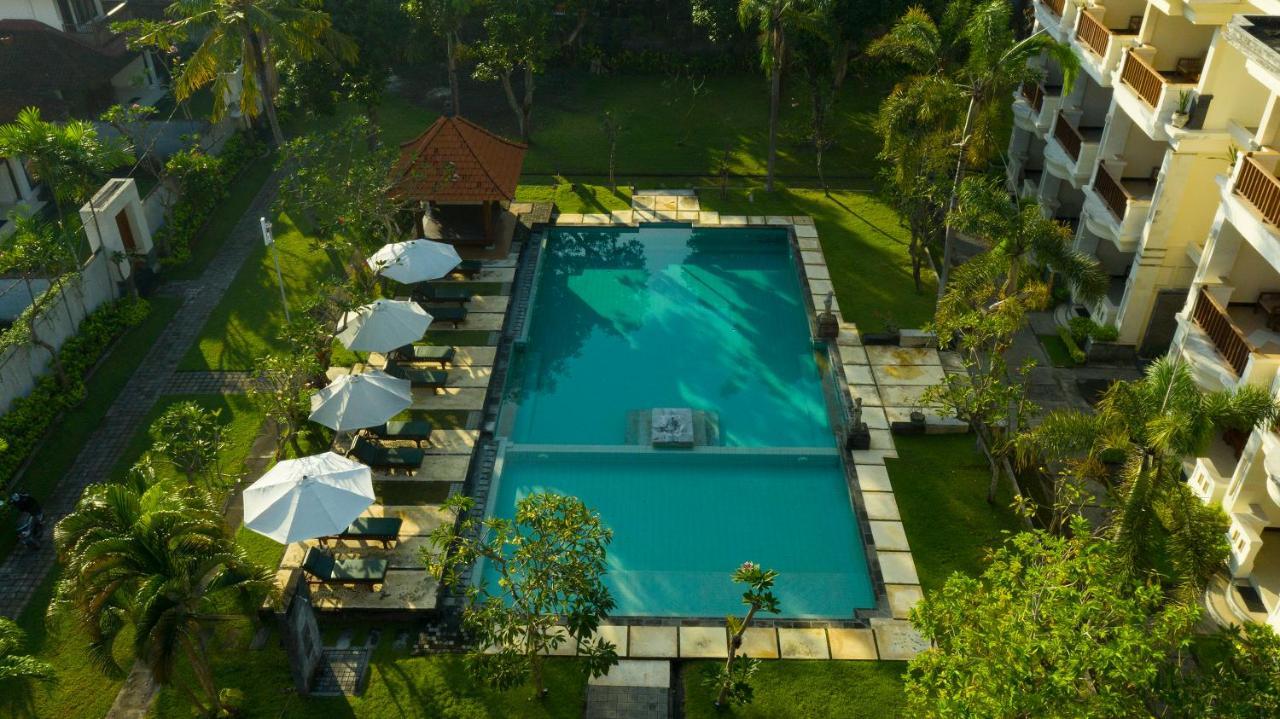 Kusuma Resort Seminyak Екстер'єр фото