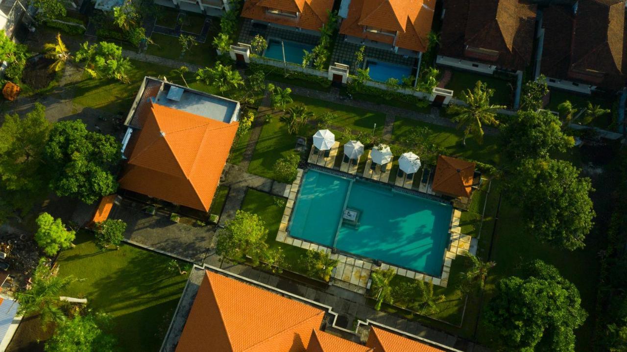 Kusuma Resort Seminyak Екстер'єр фото