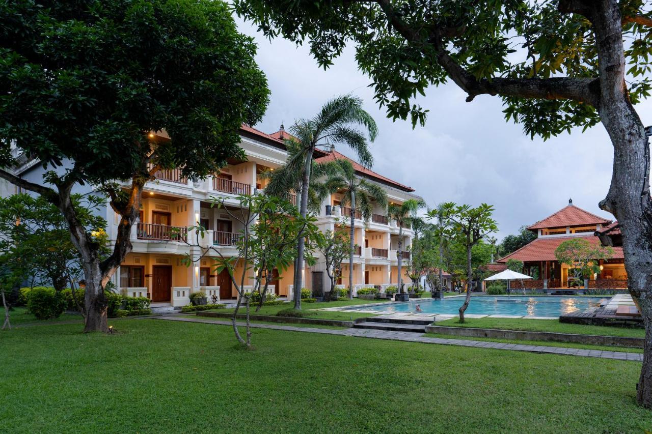 Kusuma Resort Seminyak Екстер'єр фото