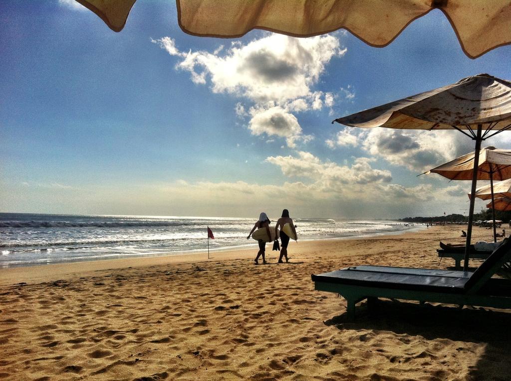 Kusuma Resort Seminyak Екстер'єр фото