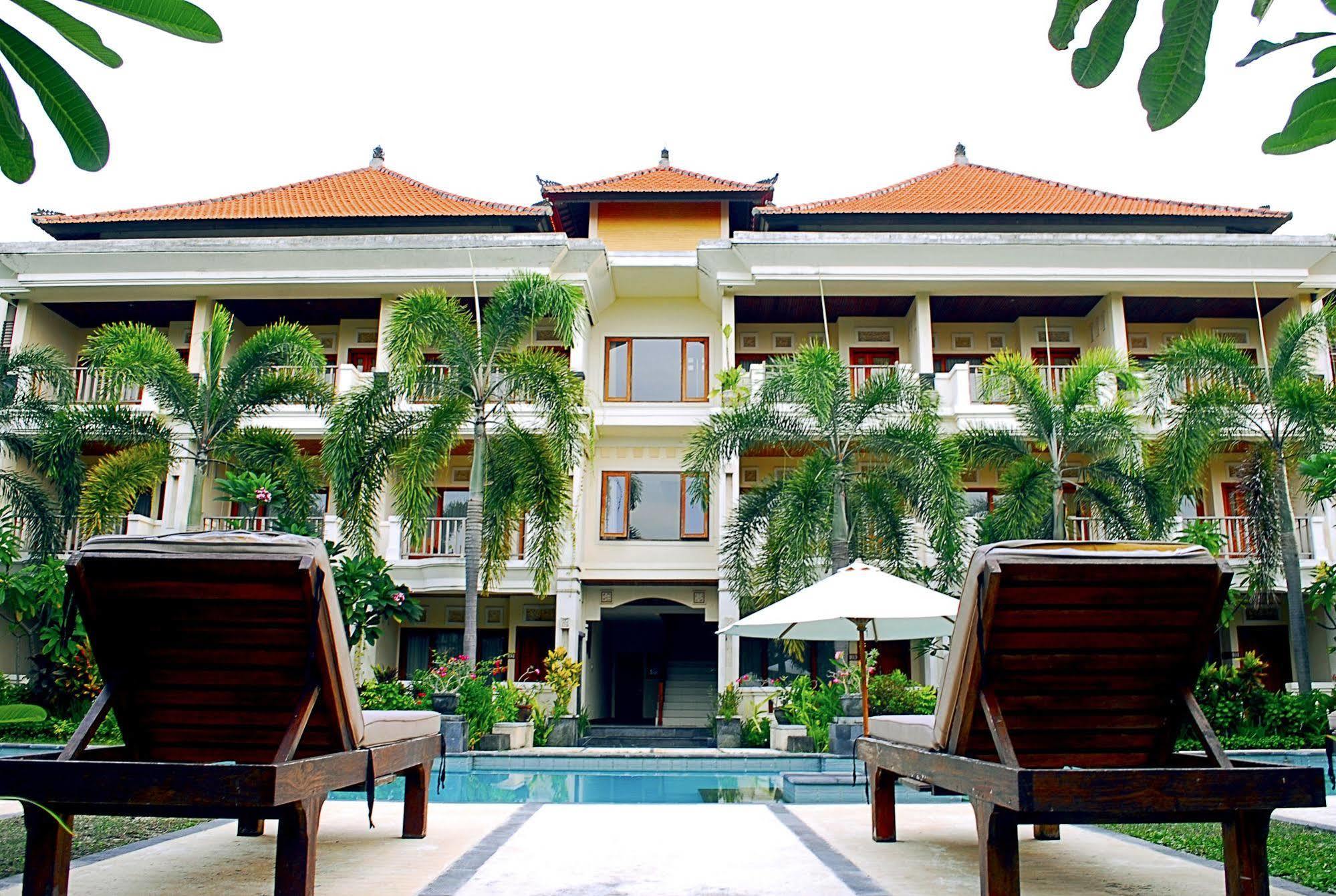 Kusuma Resort Seminyak Екстер'єр фото